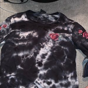Black gray long sleeve Rose shirt